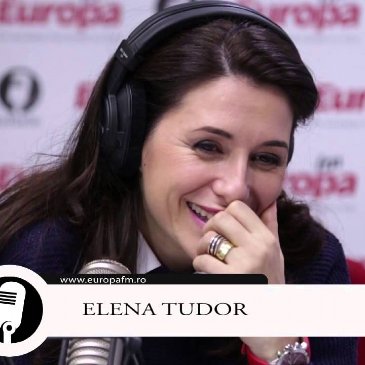 La Radio cu Andreea Esca