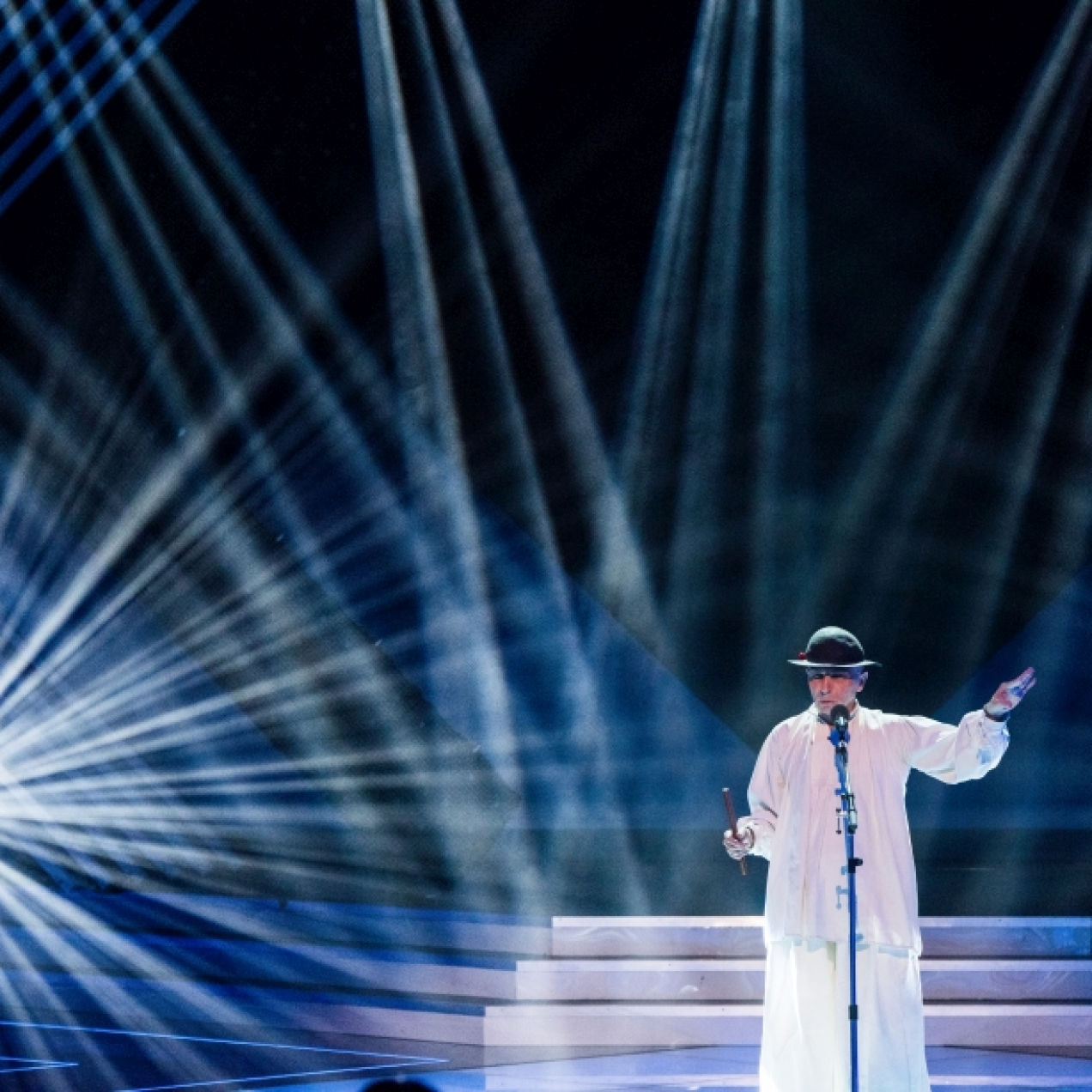 România Centenar, spectacolul tradițiilor pe scena Festivalului Internațional Cerbul de Aur